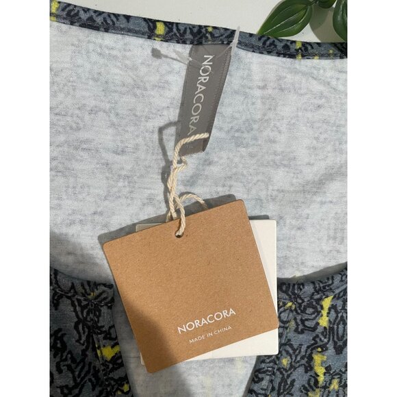 Noracora Womens Long Sleeve Tunic Top With Abstract Pattern - Picture 8 of 14